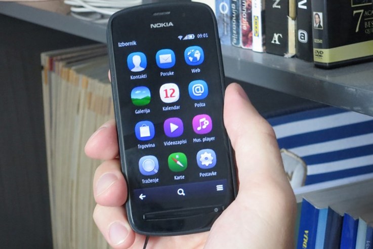 Nokia Pureview 808 (15).jpg